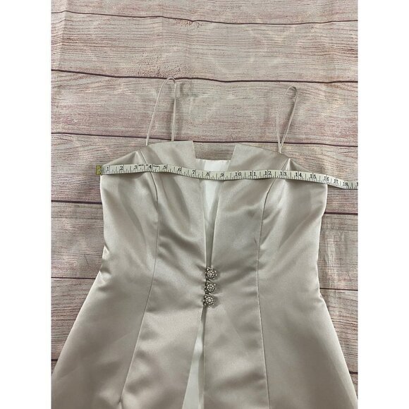 Michaelangelo A Line Wedding Gown No Train - 6 - Picture 6 of 14